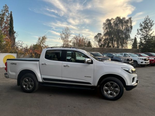 Camioneta Chevrolet Colorado, 2021, 4x4, doble cabina, 2.8, Aut - Imagen 8