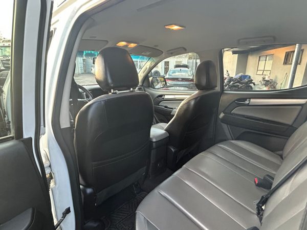 Camioneta Chevrolet Colorado, 2021, 4x4, doble cabina, 2.8, Aut - Imagen 2