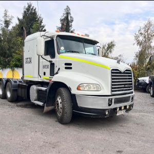 Tractocamión Mack CXU613 Pinacle 2017, MP8, automático Ref Ntpz40