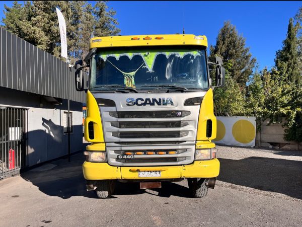 Camión Tolva Scania G440 B  8x4  20 M3 2013, Automático (copia) - Imagen 4