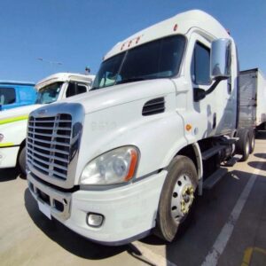 Tracto camión Freightliner Cascadia 113 automático 2019 6x4 Ref TT318069